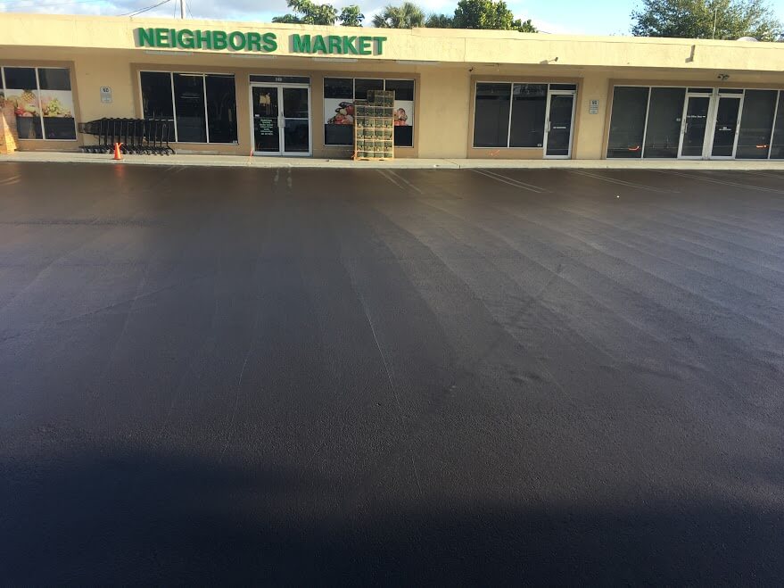 seal coating parking lots West Palm Beach