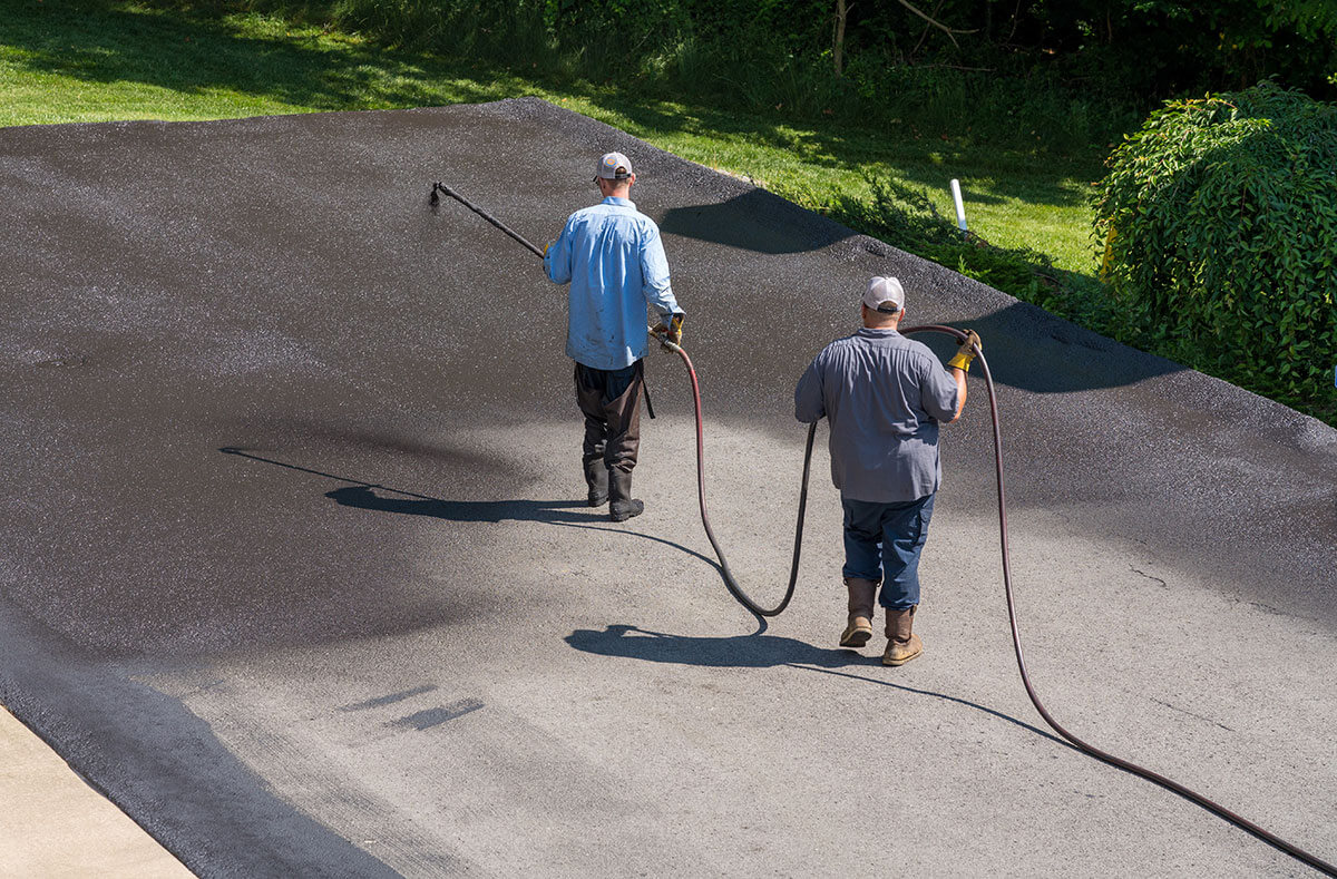 Asphalt Driveway Sealer in Palm Beach County